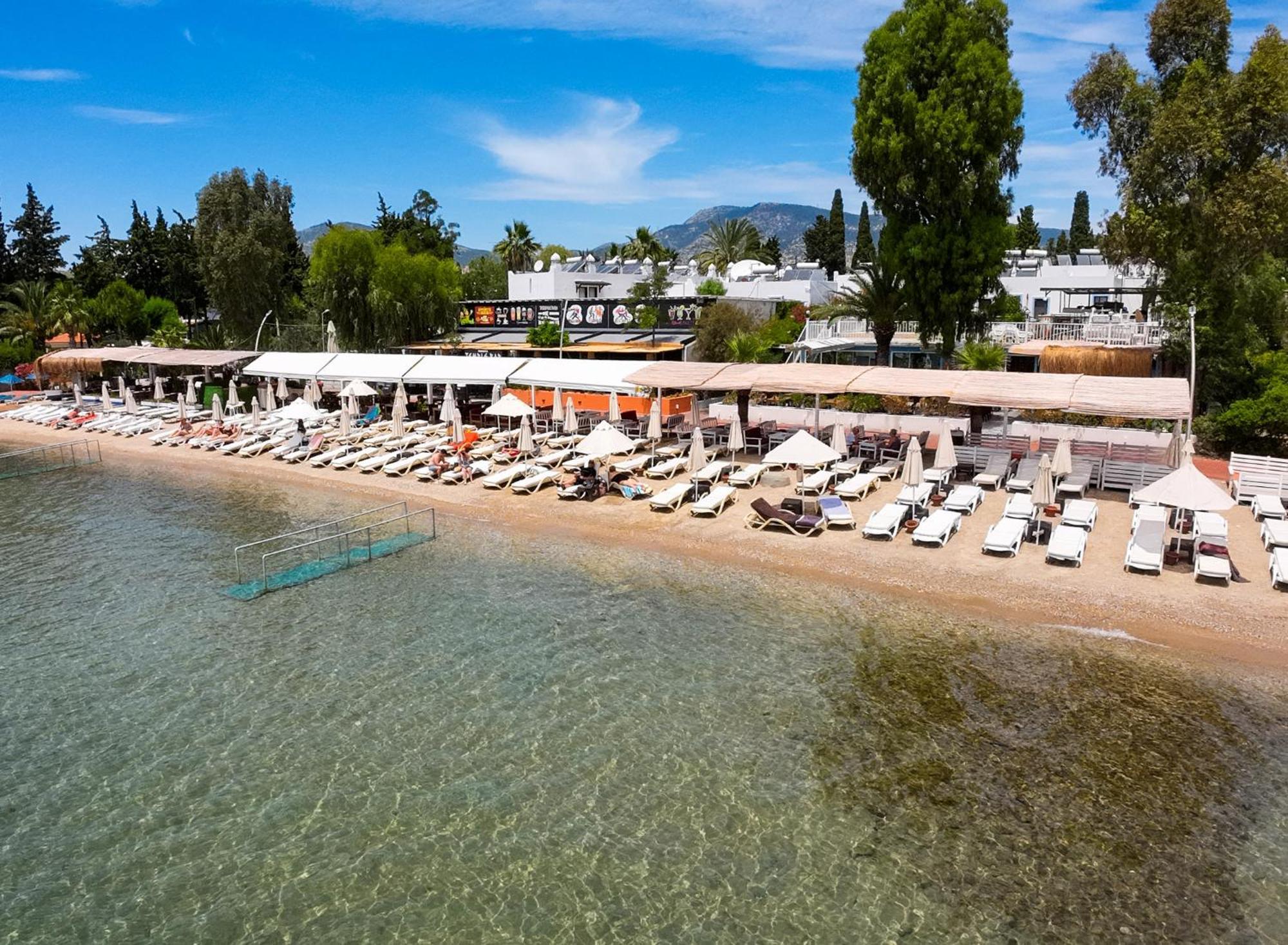 Manuela Boutique Hotel Bitez Buitenkant foto